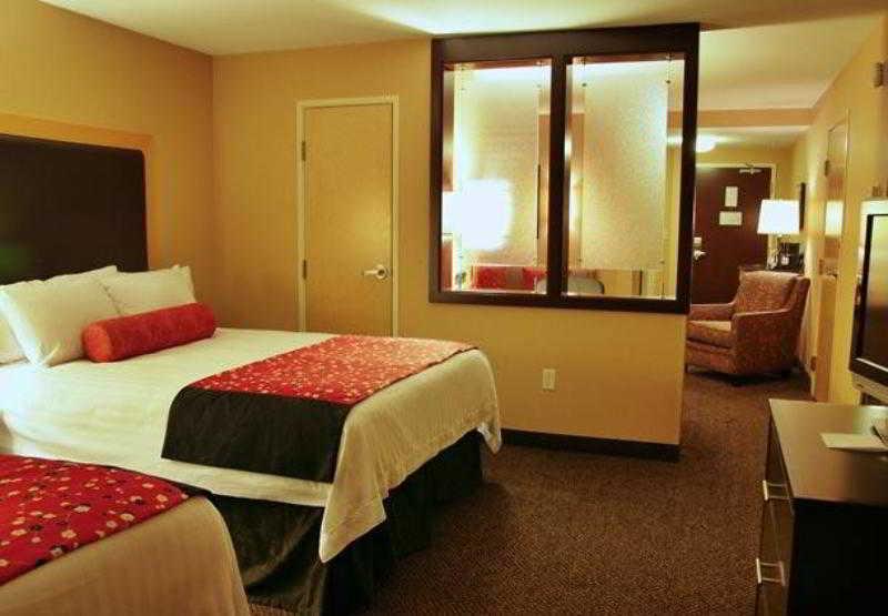 Springhill Suites By Marriott Pueblo Downtown Εξωτερικό φωτογραφία