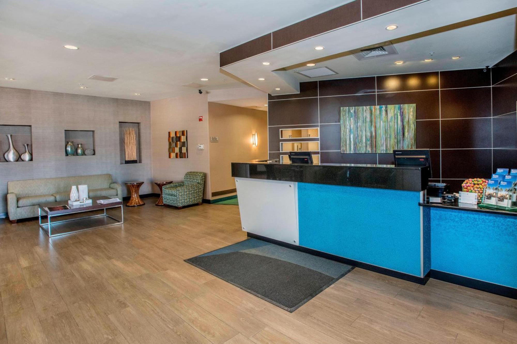 Springhill Suites By Marriott Pueblo Downtown Εξωτερικό φωτογραφία